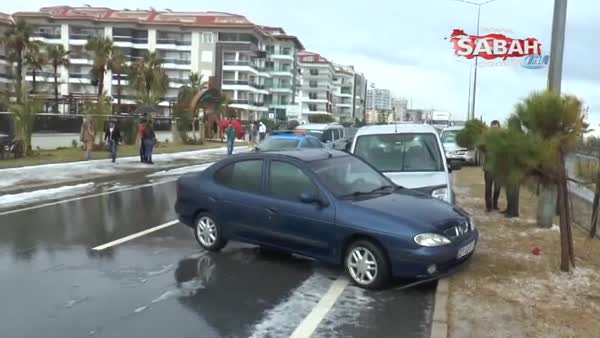 Antalya’da şiddetli yağmur zincirleme trafik kazasına neden oldu