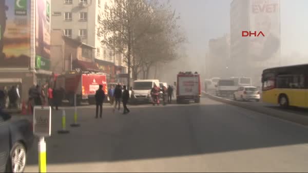Karaköy'de yangın paniği