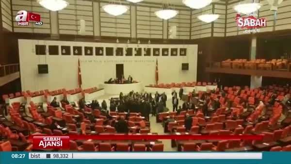 HDP'li vekil Ertuğrul Kürkçü Meclis'te küfretti