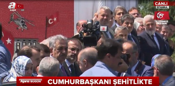 Cumhurbaşkanı Erdoğan Şehitlik'te