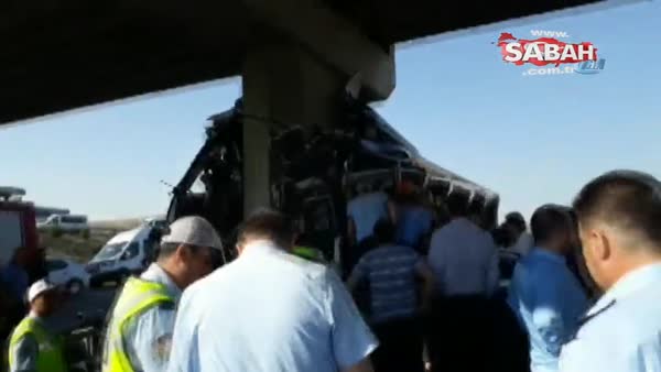 Ankara-Eskişehir karayolunda yolcu otobüsü kaza yaptı