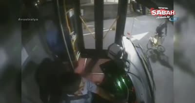 Bisikletliyle otobüs şoförü birbirine girdi