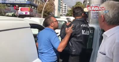 Trafik polisi ile sürücü arasında ’Park etme’ kavgası