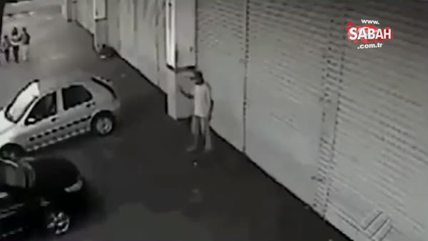 Aracını park eden arkadaşına yardımcı olmaya çalışan adamın feci sonu!