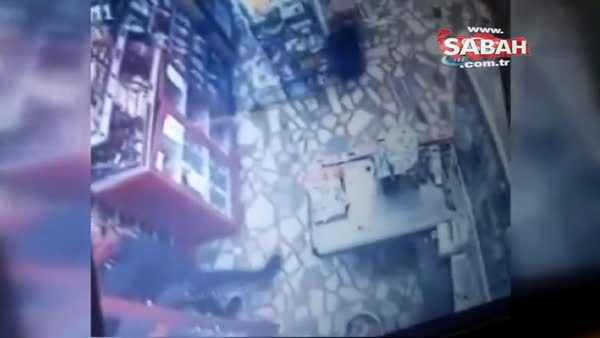 Ataşehir’de soyguncularla polis arasında çatışma çıktı... Soyguncular kamerada