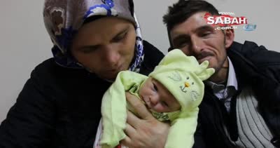 15 yıl sonra çocuk sahibi olan çift bebeklerini Türk bayrağına sardı