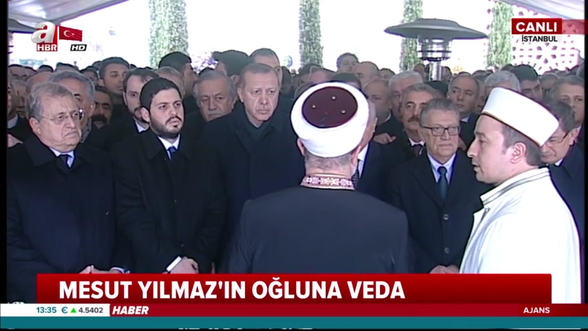 Mesut Yılmaz'ın oğluna veda...