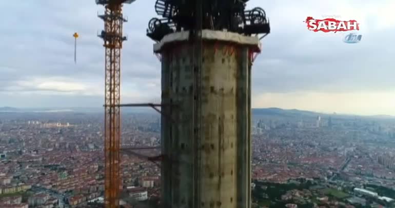 Çamlıca Kulesi’nde yükselmeye başlayan antenler havadan böyle görüntülendi