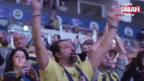 Doğuş Çocuk Senfoni Orkestrası, Fenerbahçe - Barcelona maçı öncesi performans sergiledi