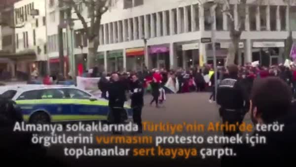 Yandaş PKK'lılara 'Ölürüm Türkiyem' şarkısını dinletti!
