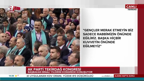 Türkiye'nin gündemine oturan kahraman Mehmetçiğin anne ve babası da AK Parti kongresinde!