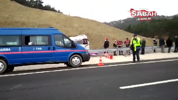Kahramanmaraş'ta minibüs kamyona çarptı