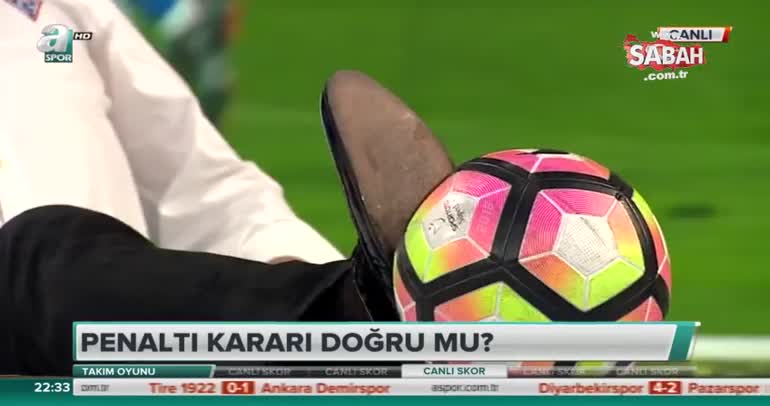 Erman Toroğlundan penaltı yorumu