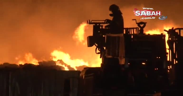 Çanakkale’de sebze halinde yangın söndürme çalışmaları devam ediyor