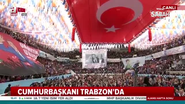 Trabzon'da Cumhurbaşkanı Erdoğan'ı duygulandıran pankart