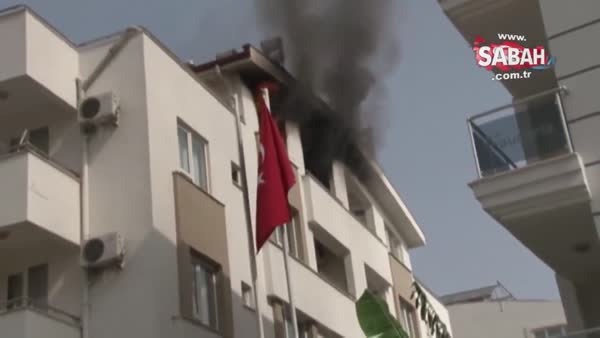 Antalya'da öğrenci evinde yangın