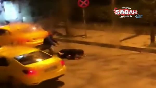 İstanbul Beşiktaş'ta iki kadının saç başa kavgası kamerada