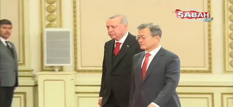 Cumhurbaşkanı Erdoğan Güney Kore'de törenle karşılandı