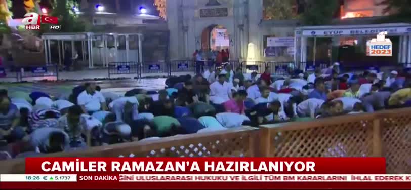 Camiler 11 Ayın Sultanı Ramazan'a hazır