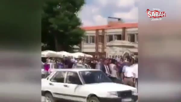Abdullatif Şener araba kornasıyla protesto edildi