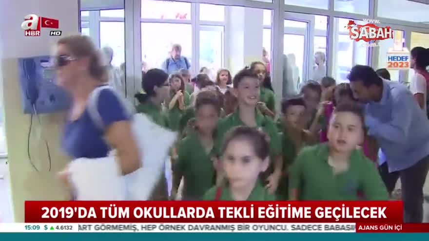 İlkokul öğrencilerine ücretsiz yemek müjdesi! 2019'da tüm okullarda tekli eğitime geçiliyor