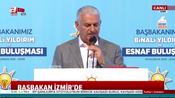 Başbakan Yıldırım, İzmir'de esnaflara hitap etti
