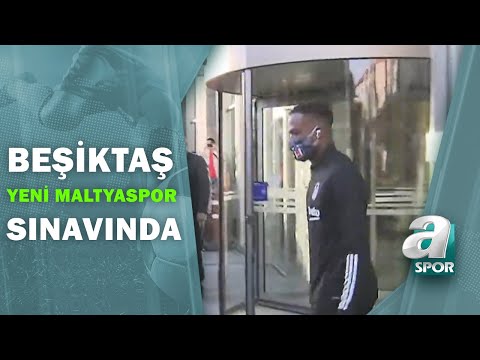 Beşiktaş, Yeni Malatyaspor Maçı İçin Stada Hareket Etti 